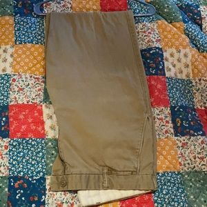 Dockers D3 Classic Men’s Khaki Slacks 32x36